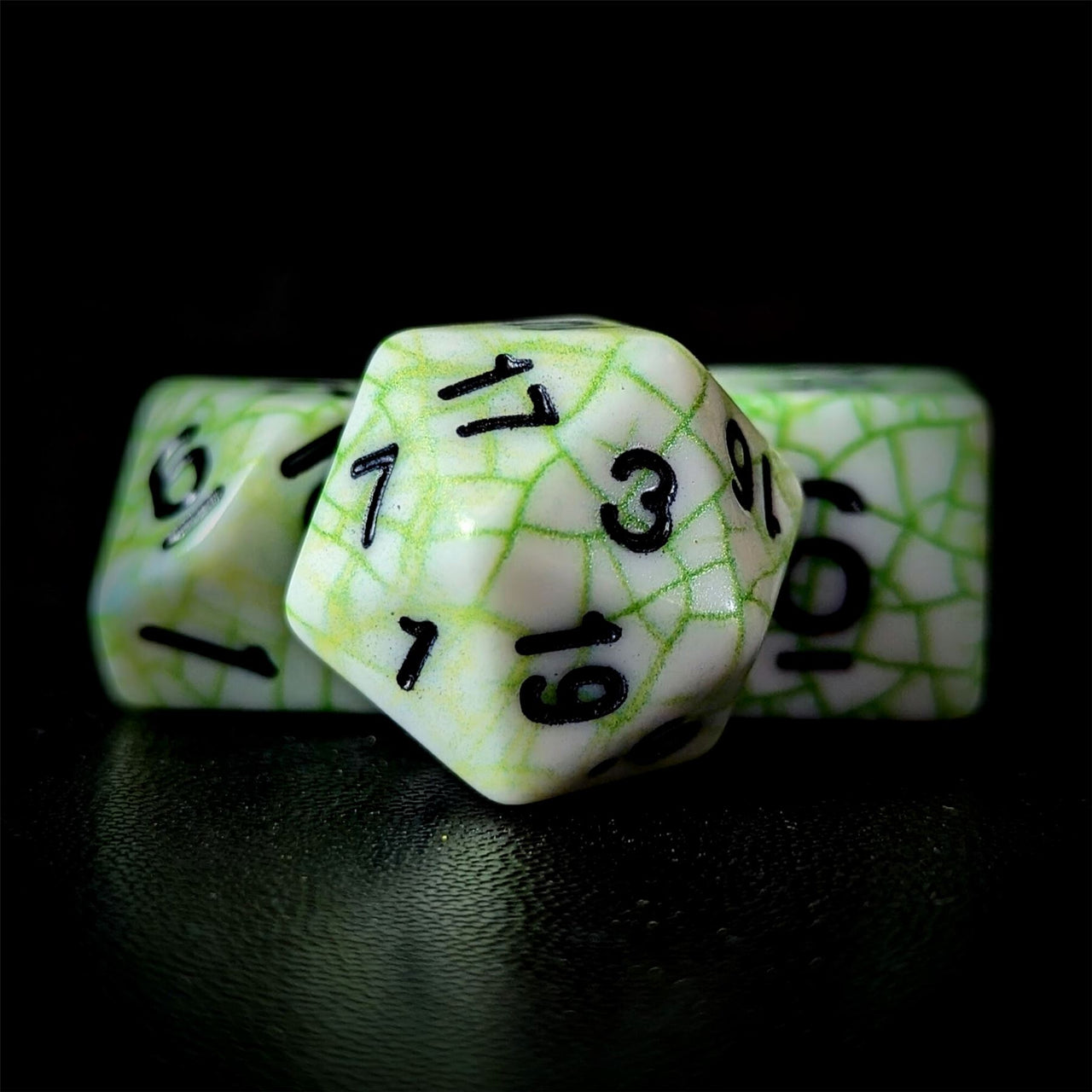 Cracked Green on White Acrylic - 7pcs RPG Full Dice Set Close