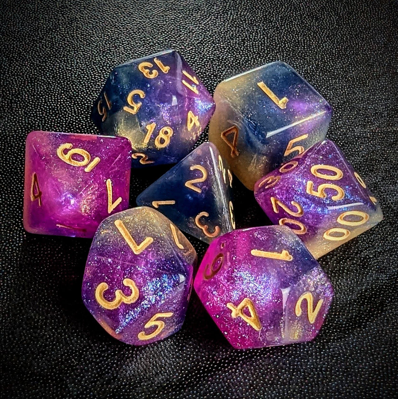 Glitter in Purple & Blue Acrylic - 7pcs RPG Full Dice Set Top