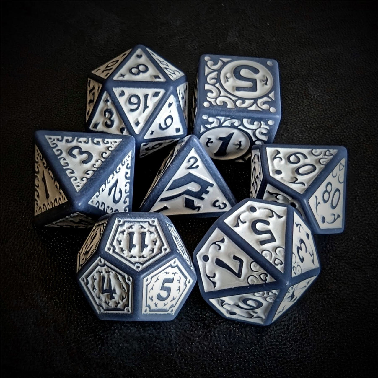 White Vines on Grey Acrylic - 7pcs RPG Full Dice Set Top