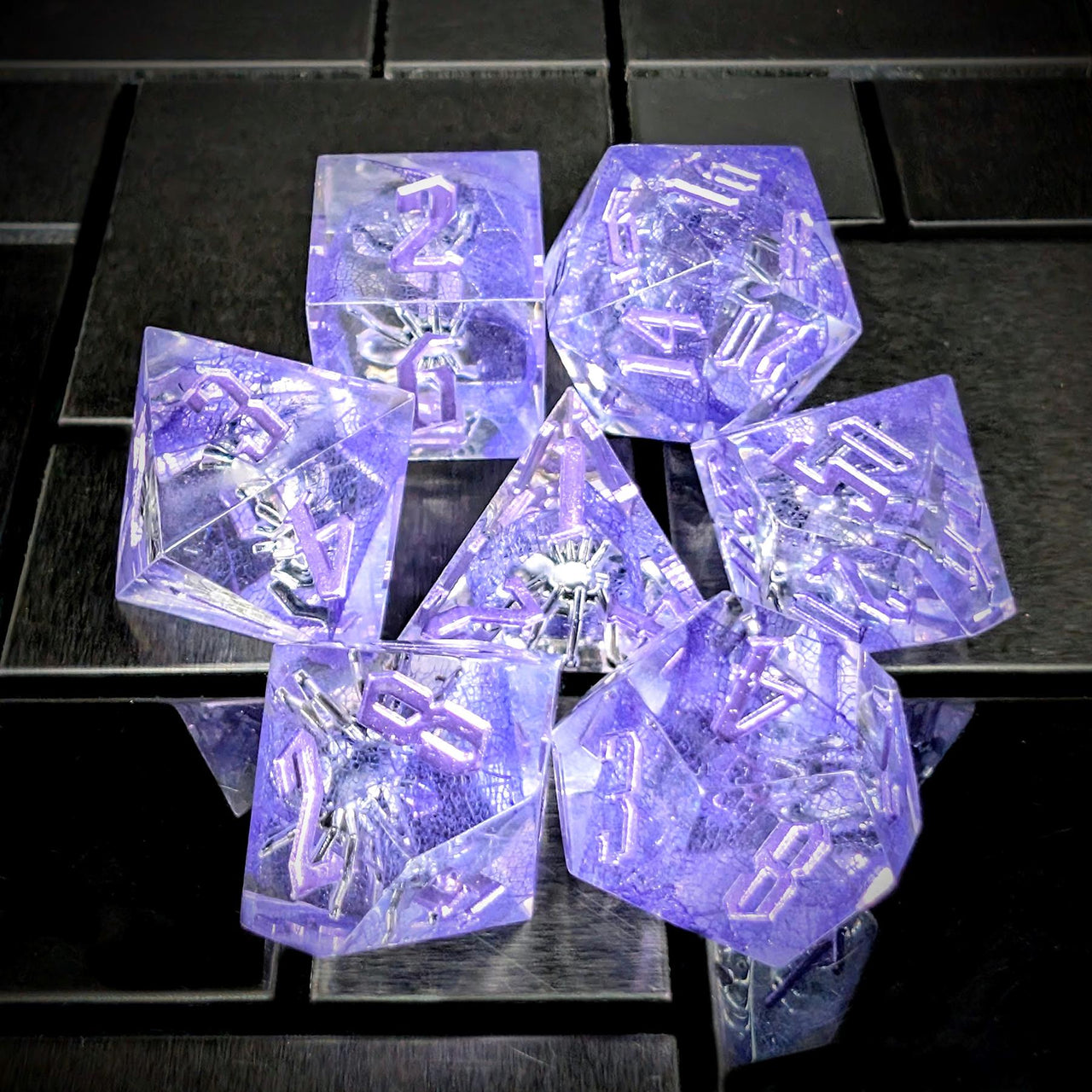 Spider in Clear & Purple Filled Sharp Resin - 7pcs RPG Dice Set