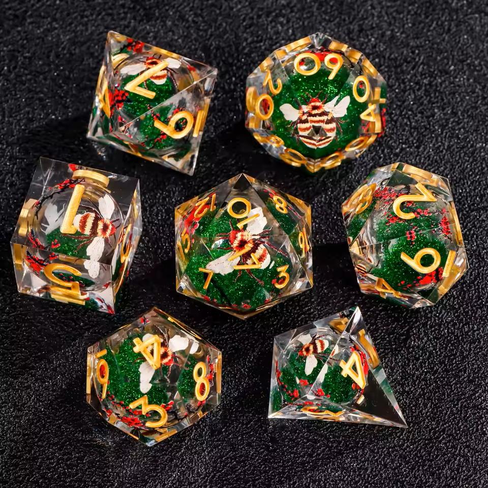 7pcs Dice Sharp Filled Liquid Bumblebee Flower Gold Font Green Clear