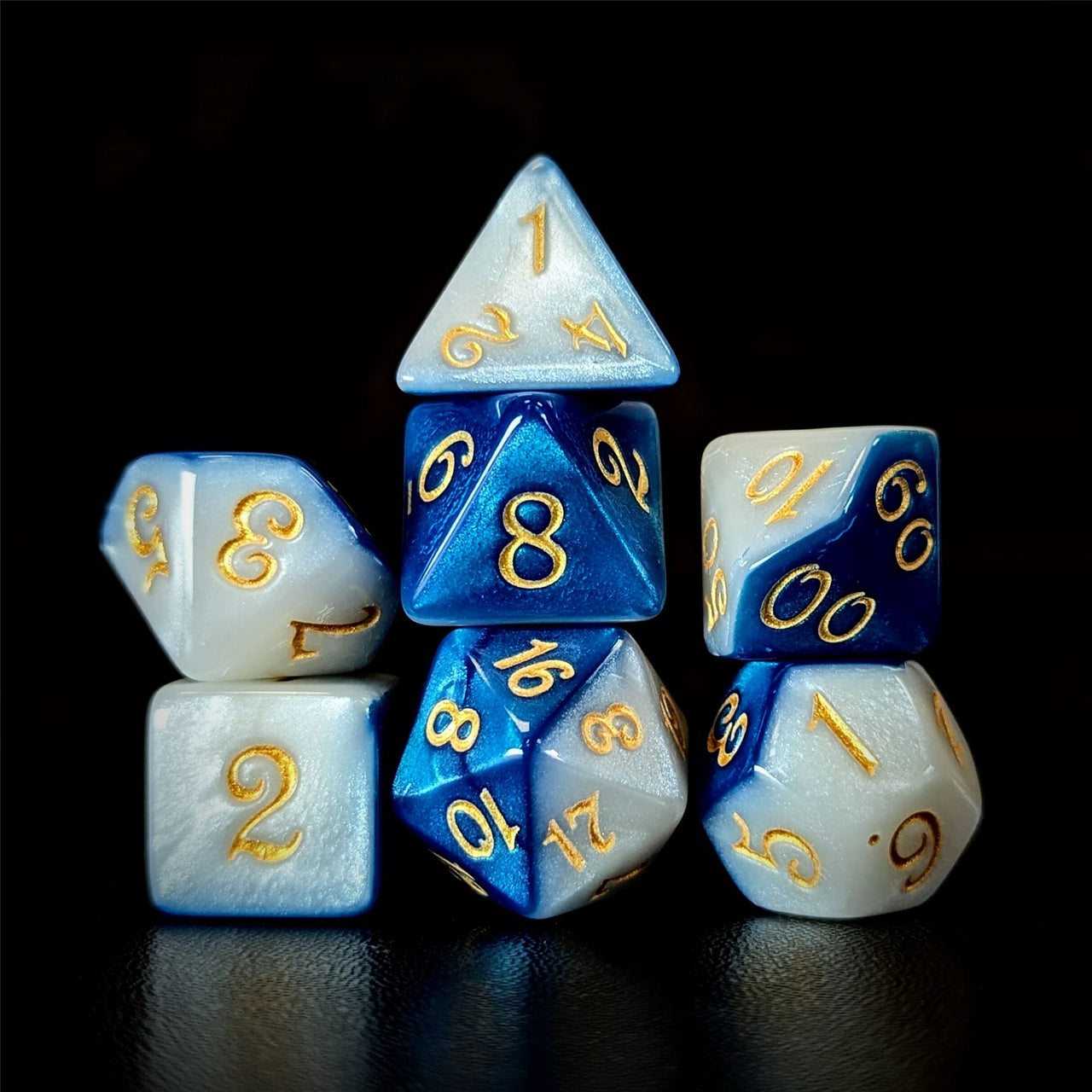Blend of Blue & White Acrylic - 7pcs RPG Full Dice Set