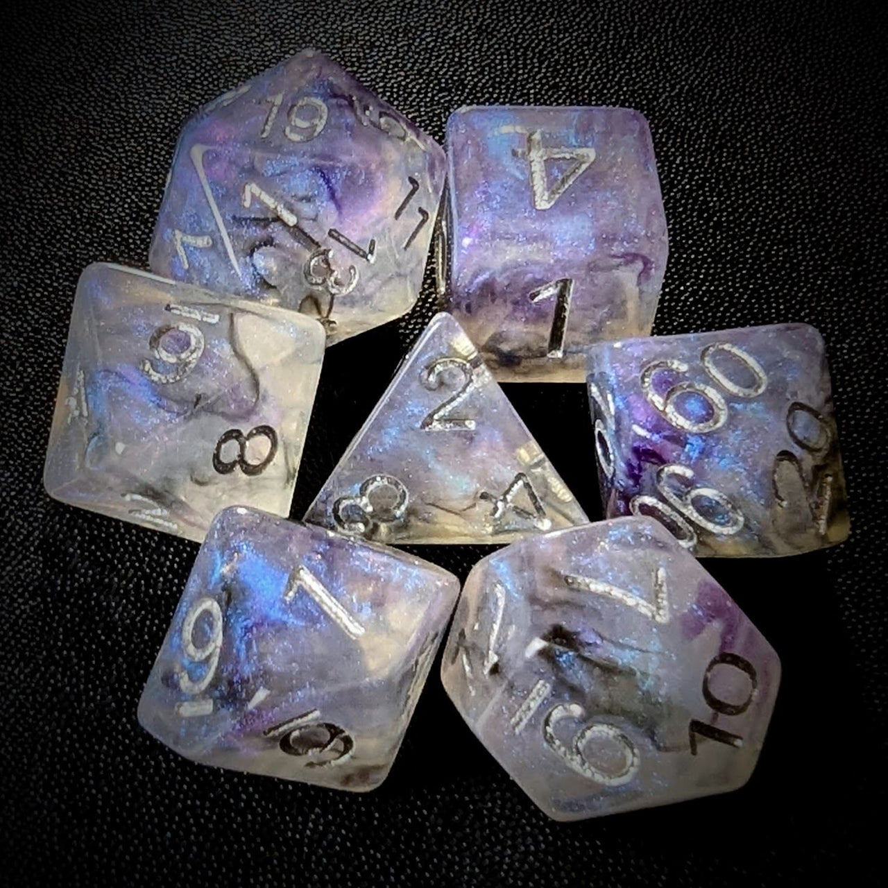 Glitter in Purple & White Resin - 7pcs RPG Full Dice Set