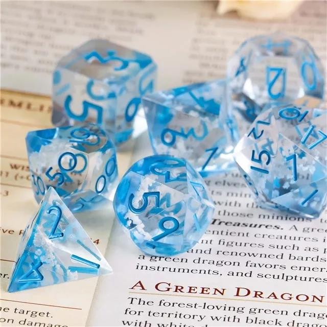 Flower in White Filled Sharp Resin - 7pcs RPG Dice Set