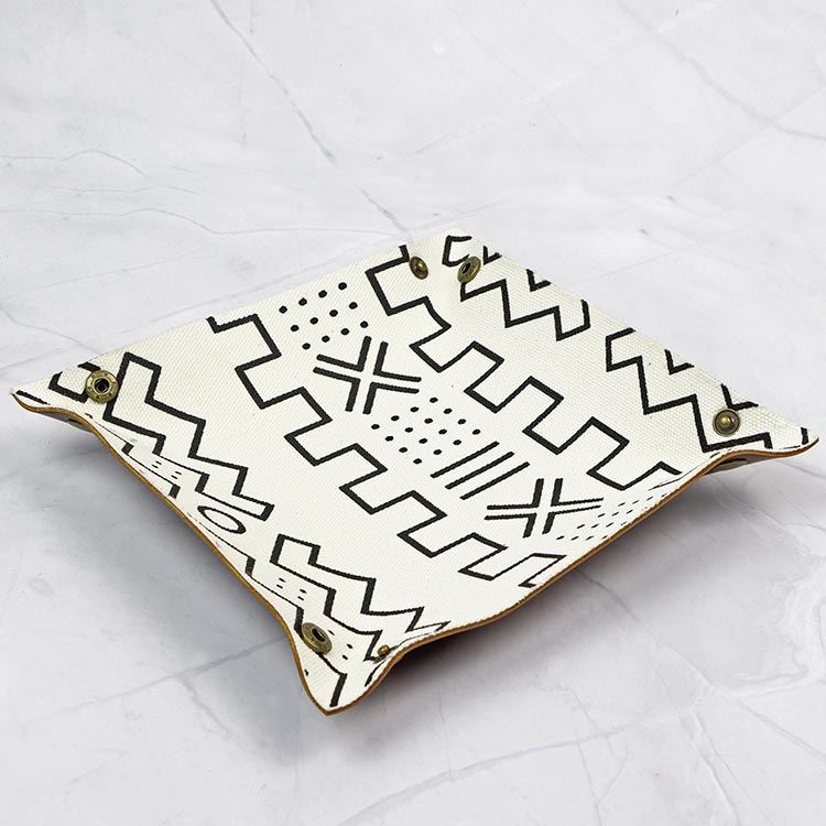 Pattern on White Velvet & Brown PU Leather - Square Soft Dice Tray