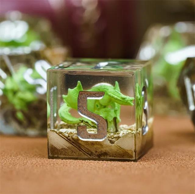 Dragon in Clear Filled Sharp Resin - 7pcs RPG Dice Set