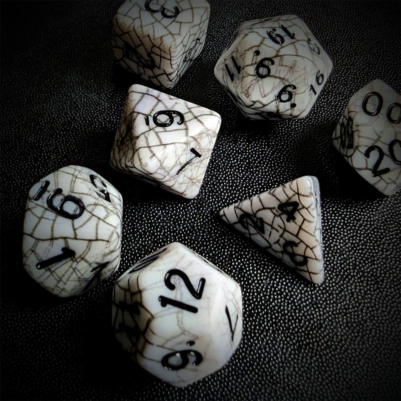 Cracked Black on White Acrylic - 7pcs RPG Full Dice Set Scatter