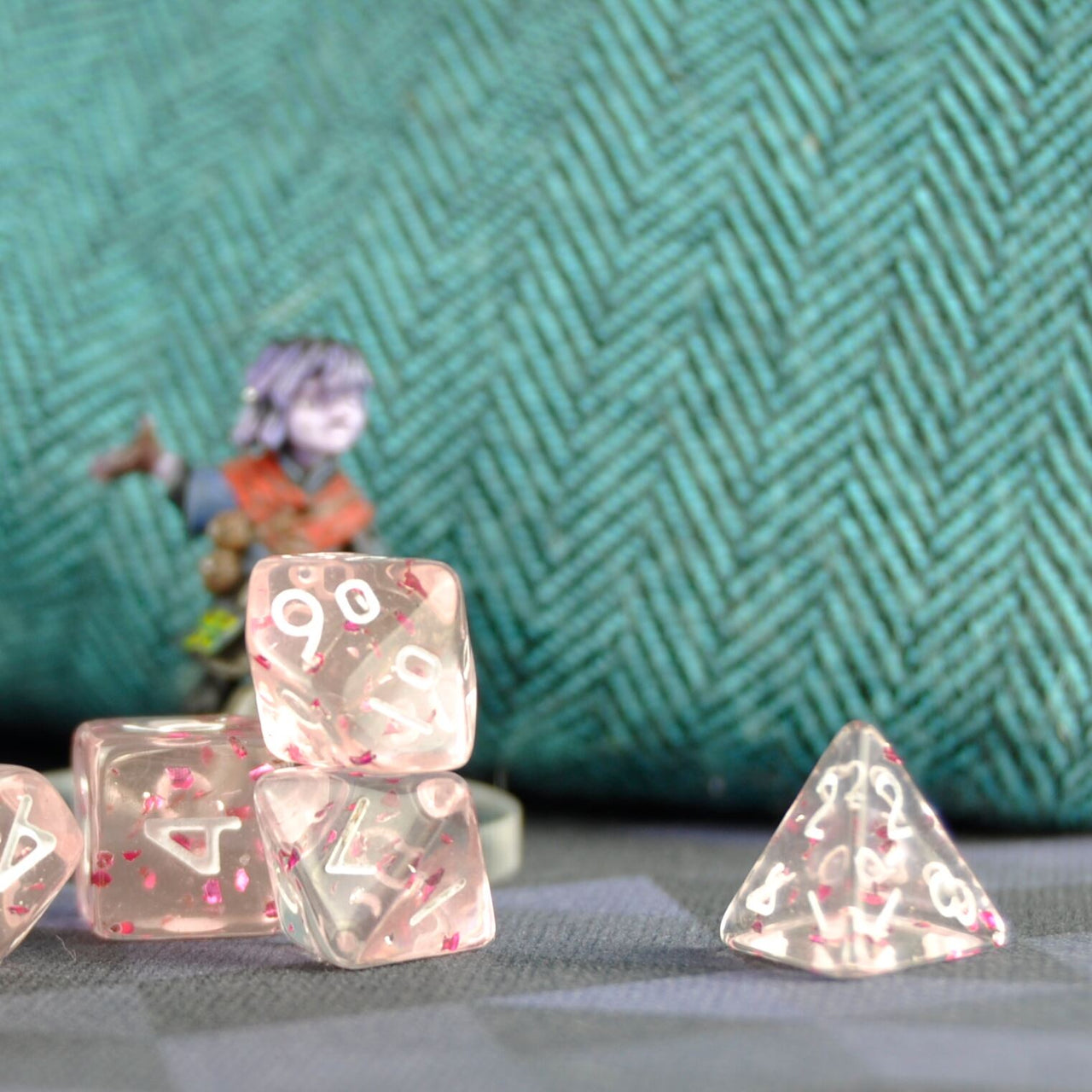 Glitter in Clear & Pink Acrylic - 7pcs RPG Mini Dice Set