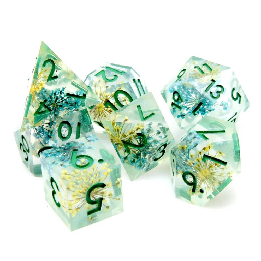 Flower in Yellow & Blue Filled Sharp Resin - 7pcs RPG Dice Set