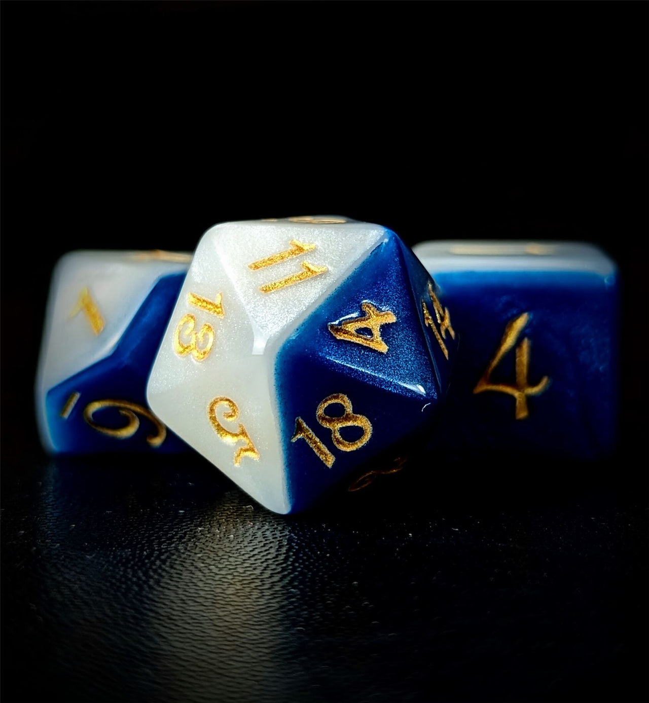 Blend of Blue & White Acrylic - 7pcs RPG Full Dice Set
