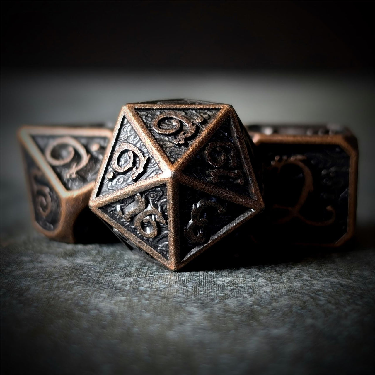 Copper Metal with Dragon Font - 7pcs RPG Dice Set