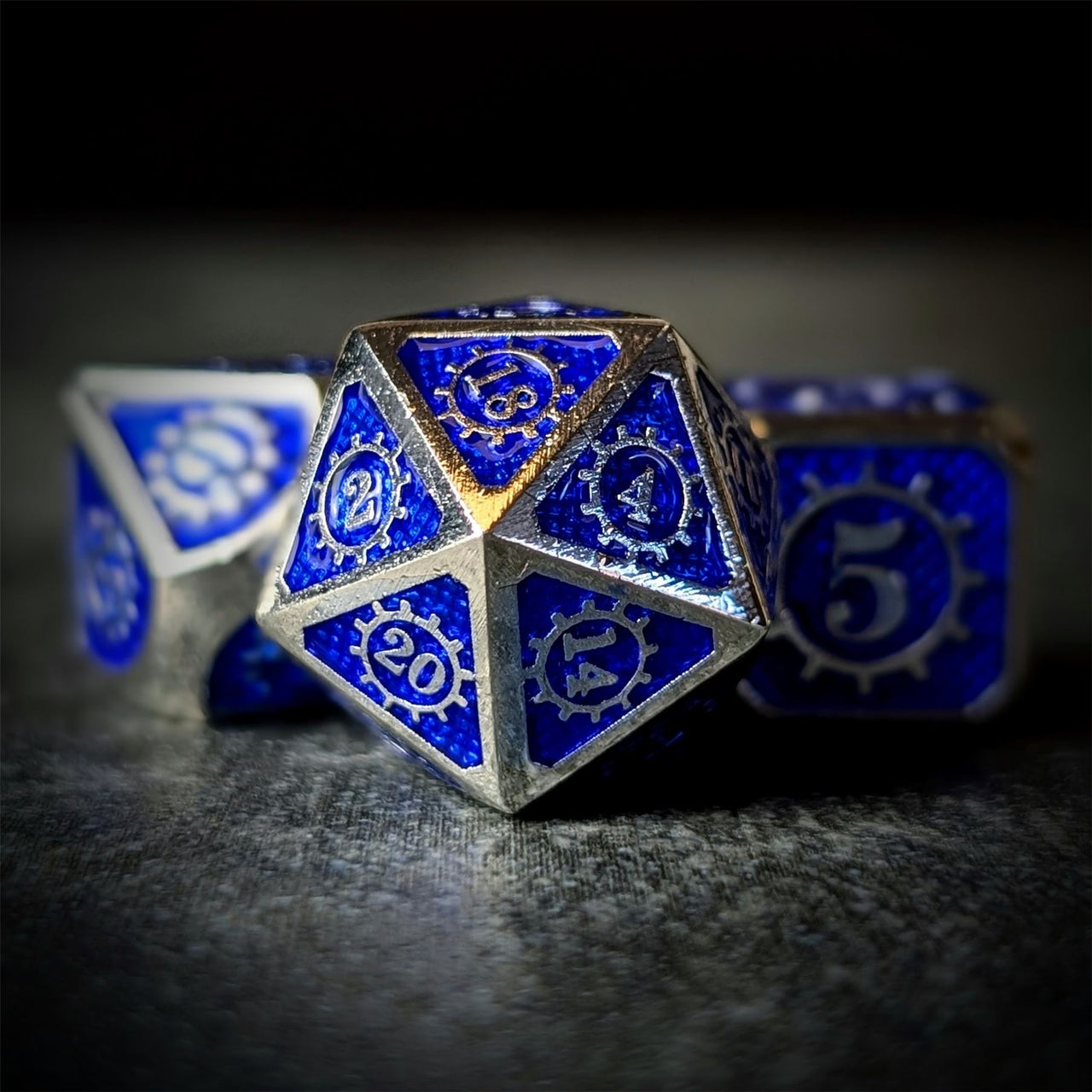 Gear in Blue Enamel Silver Metal - 7pcs RPG Dice Set