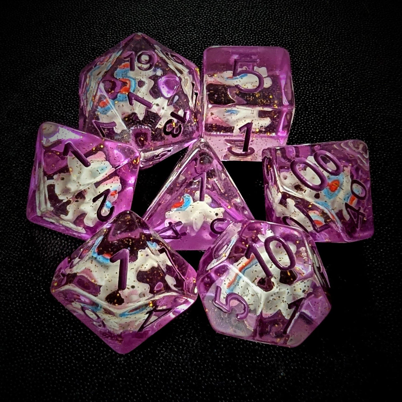 Unicorn in Clear & Purple Resin - 7pcs RPG Full Dice Set