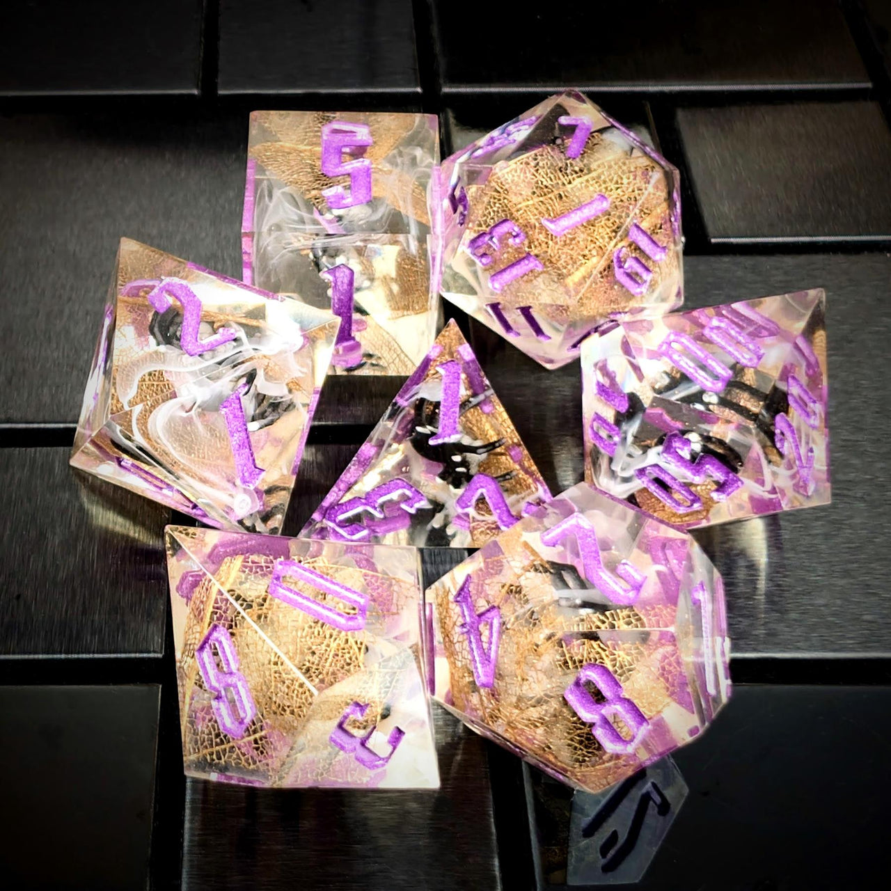 Spider in Clear Filled Sharp Resin - 7pcs RPG Dice Set