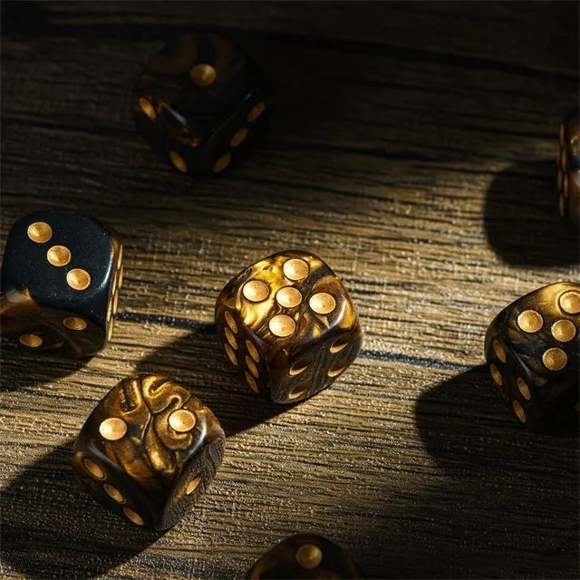 16mm Gold & Black Acrylic  - 6pcs D6 RPG Dice Set