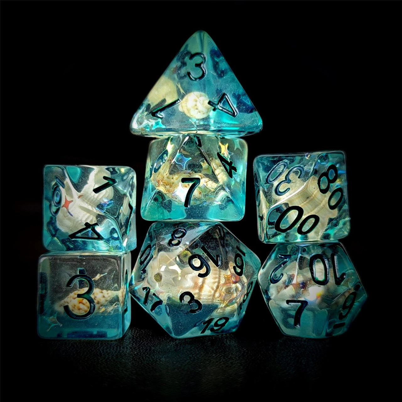 Shell in Clear & Blue Resin - 7pcs RPG Full Dice Set