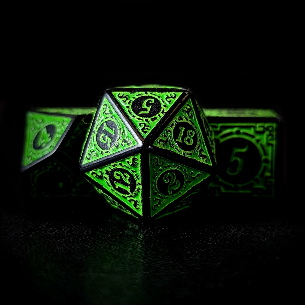 Green Lattice on Black Acrylic - 7pcs RPG Full Dice Set Close