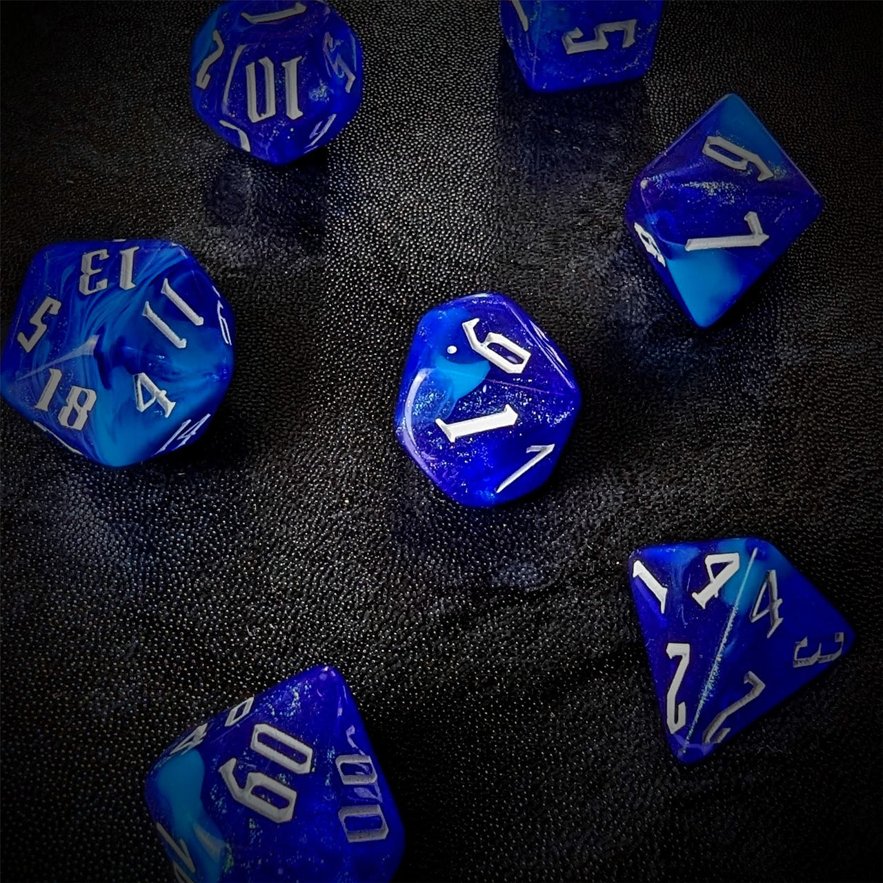 Glitter in Royal Blue & White Acrylic - 7pcs RPG Full Dice Set White Stack