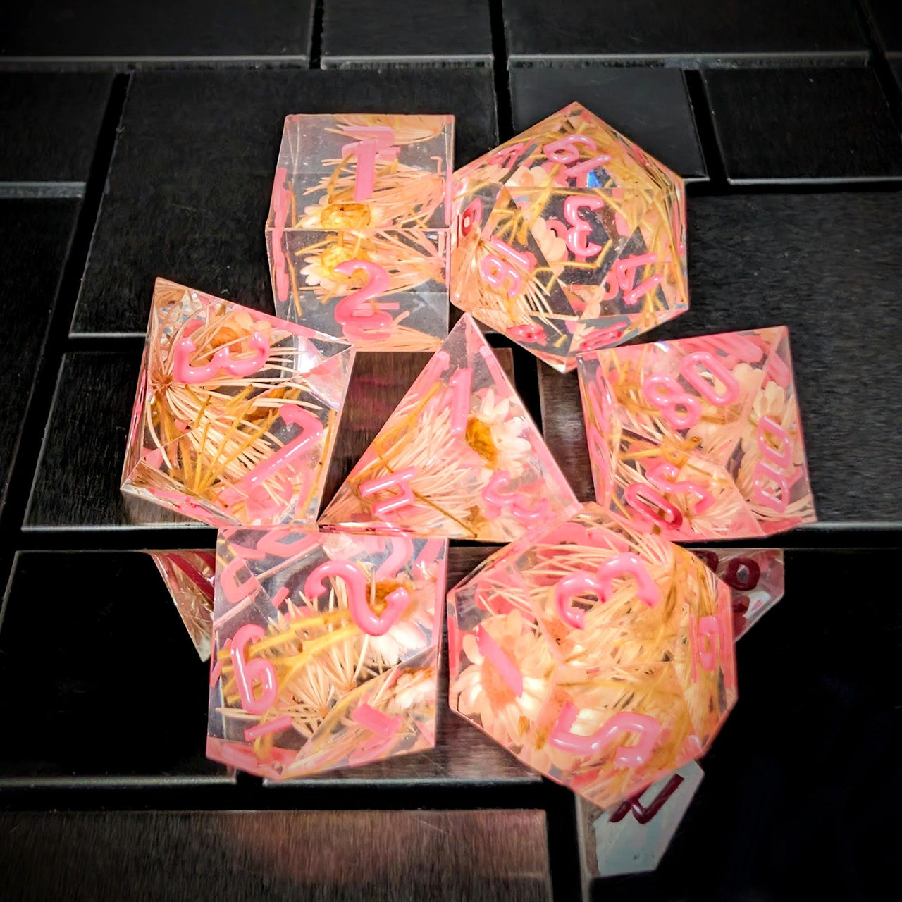 Gold Flower in Clear Filled Sharp Resin - 7pcs RPG Dice Set
