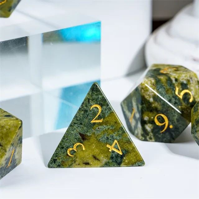 Green Jade Gemstone - 7pcs RPG Dice Set