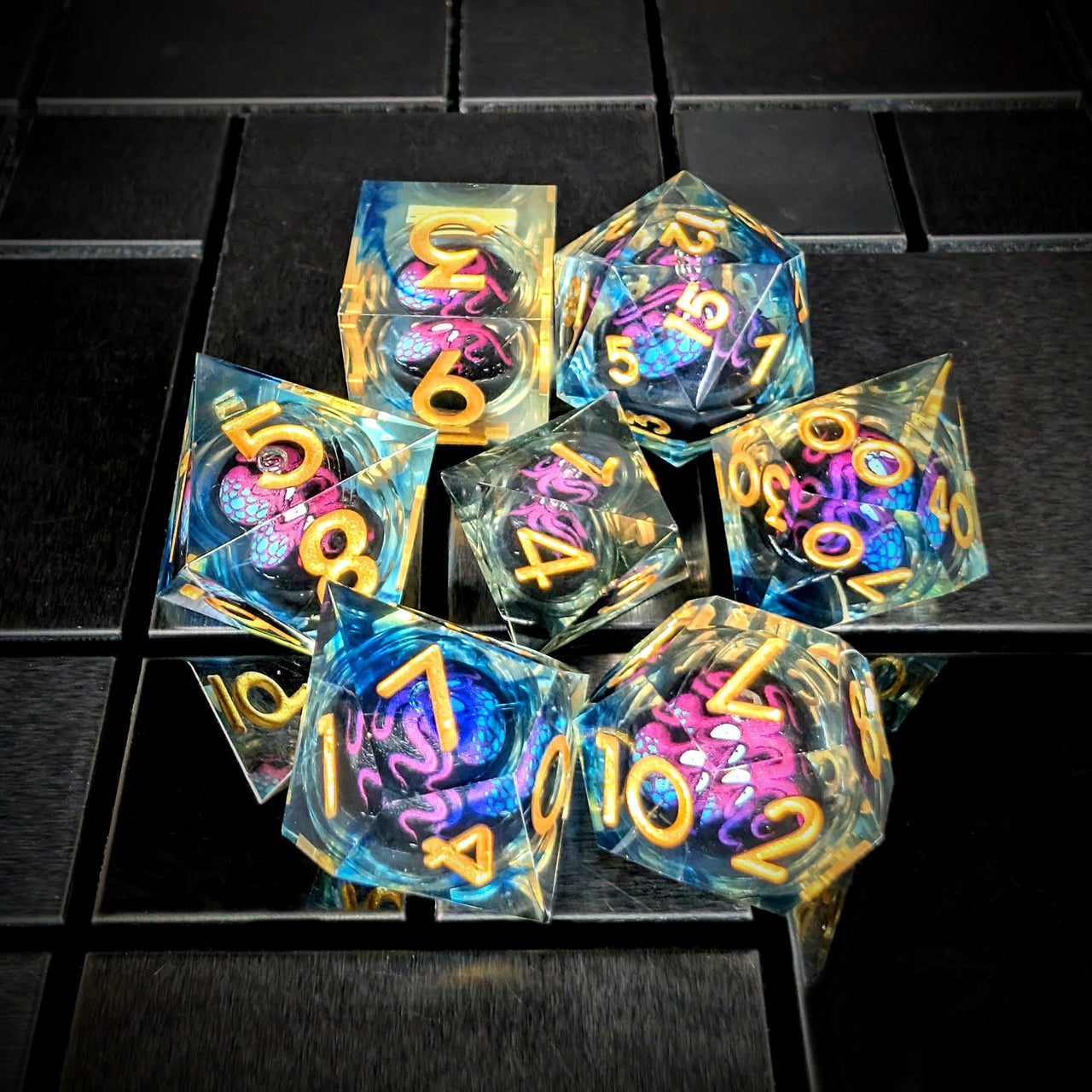 7pcs Dice Sharp Filled Liquid Gold Font Octopus Blue Clear