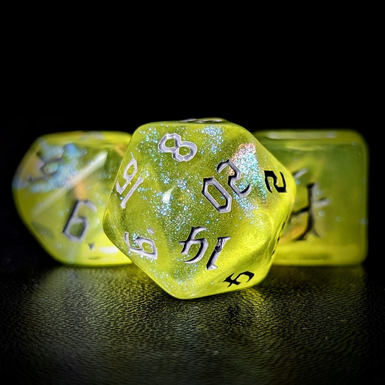 Glitter in Yellow Acrylic - 7pcs RPG Full Dice Set Close