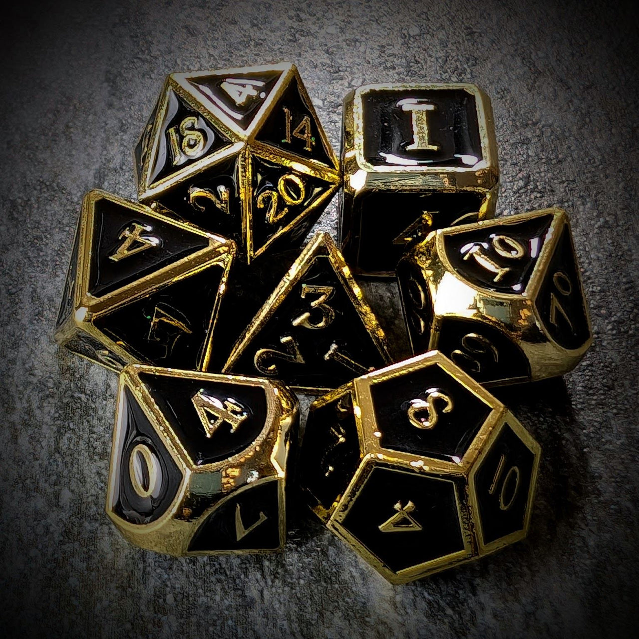 Black in Gold Metal - 7pcs RPG Dice Set