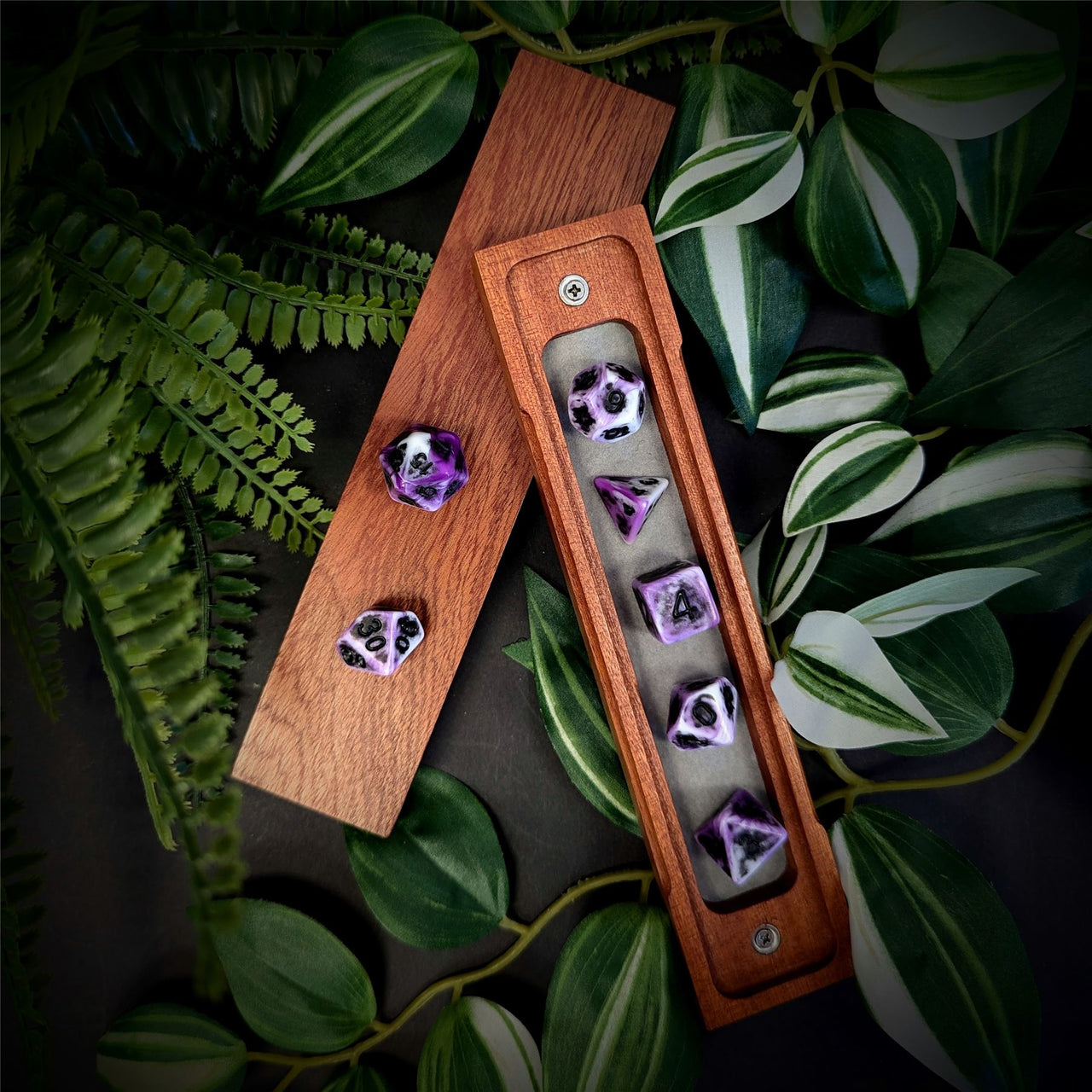 Washed Purple on White Acrylic - 7pcs RPG Full Dice Set