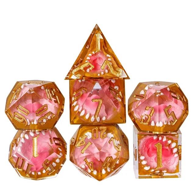 7pcs Dice Sharp Filled Mimic Gold Font Clear Tan