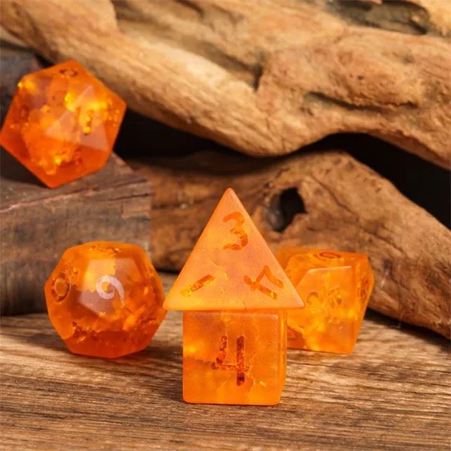 Cracked & Frosted Orange Glass - 7pcs RPG Dice Set