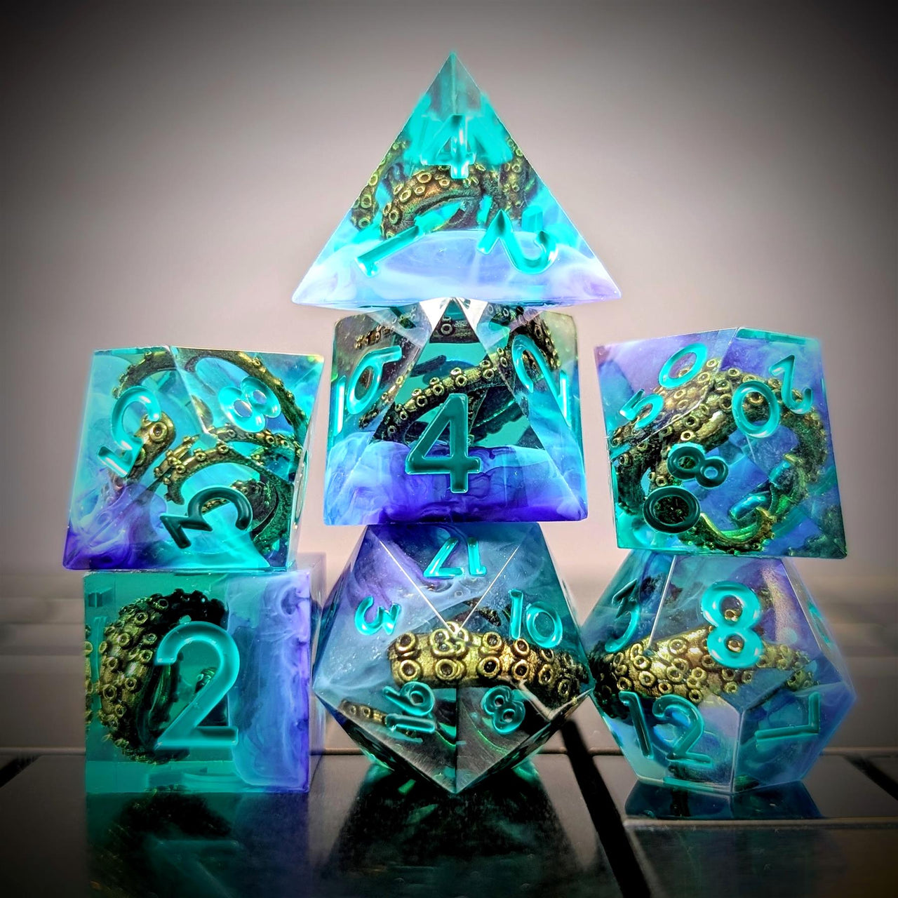 7pcs Dice Sharp Filled Tentacle Blue Font Blue
