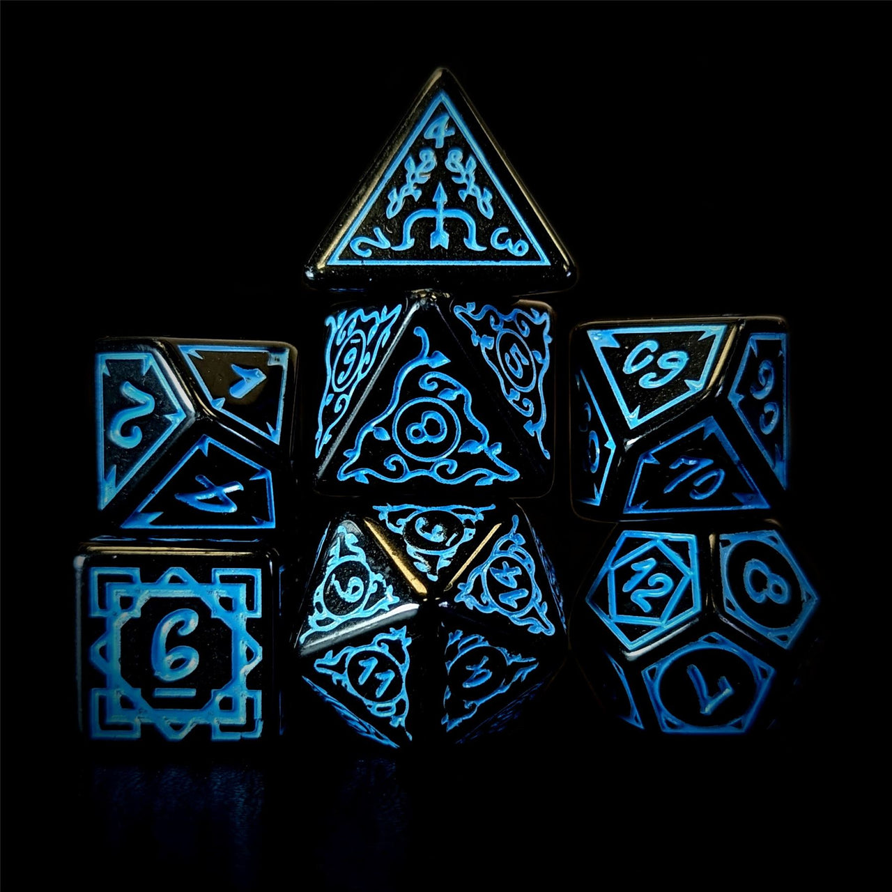 Blue Vines on Black Acrylic - 7pcs RPG Full Dice Set