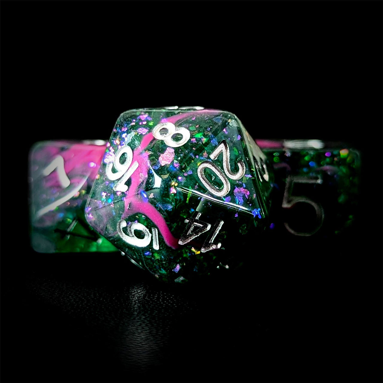 Glitter in Green & Pink Resin - 7pcs RPG Full Dice Set