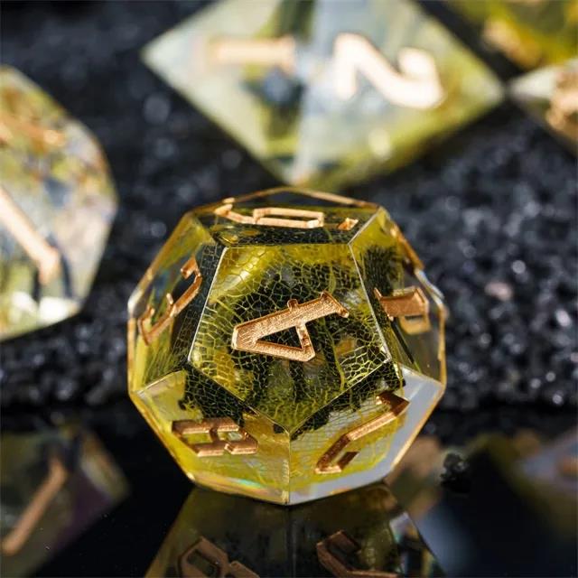 Spider in Clear & Yellow Filled Sharp Resin - 7pcs RPG Dice Set