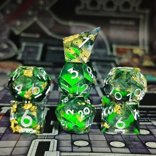 7pcs Dice Sharp Filled Liquid Glow Silver Font Foil Green Clear