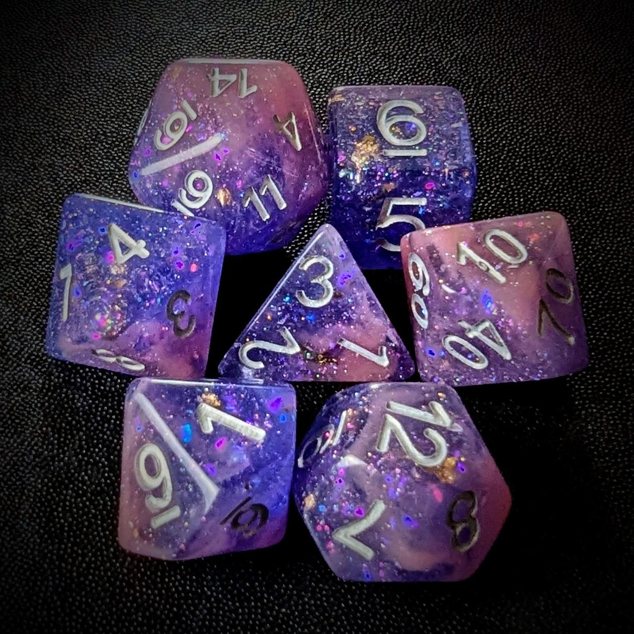 Glitter in Purple & Pink Resin - 7pcs RPG Full Dice Set