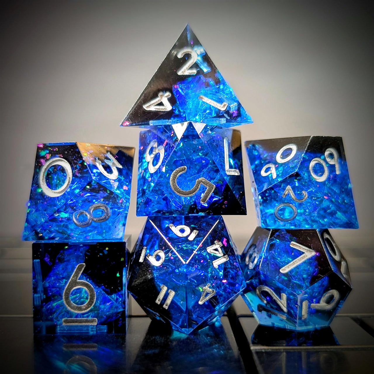 7pcs Dice Sharp Candy Silver Font Blue Black