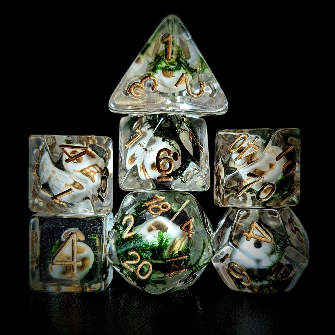 Skull in Moss Clear Resin - 7pcs RPG Full Dice Set