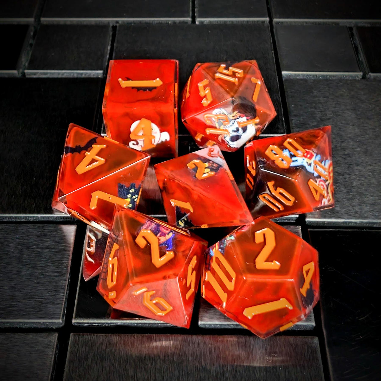 Halloween Pumpkin in Red Filled Sharp Resin - 7pcs RPG Dice Set