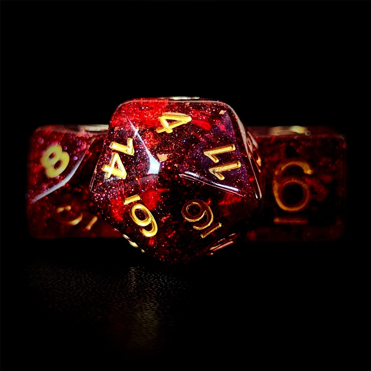 Glitter in Red Resin - 7pcs RPG Full Dice Set