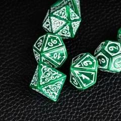 7pcs Dice Acrylic Pattern Vines Bow White Font Green