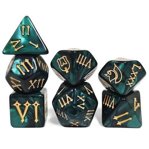 7pcs Dice Acrylic Silk Roman Numeral Gold Font Green