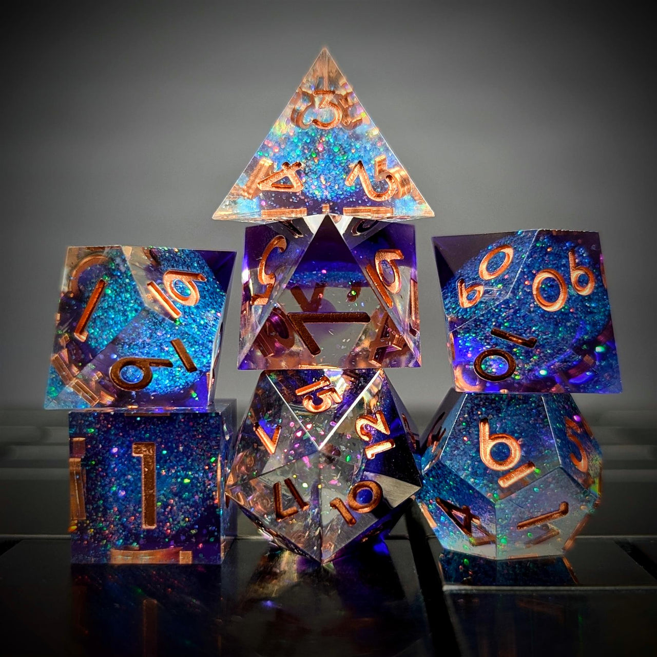 7pcs Dice Sharp Filled Liquid Copper Font Blue Purple