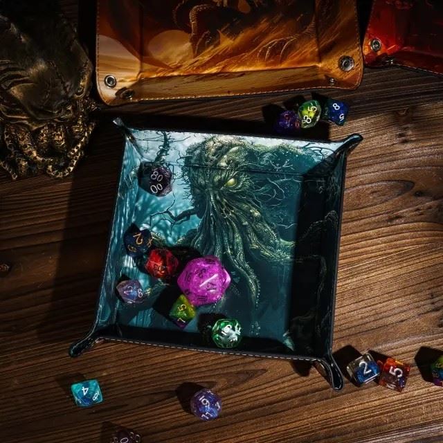 Cthulu on Grey PU Leather - Square Hard Dice Tray