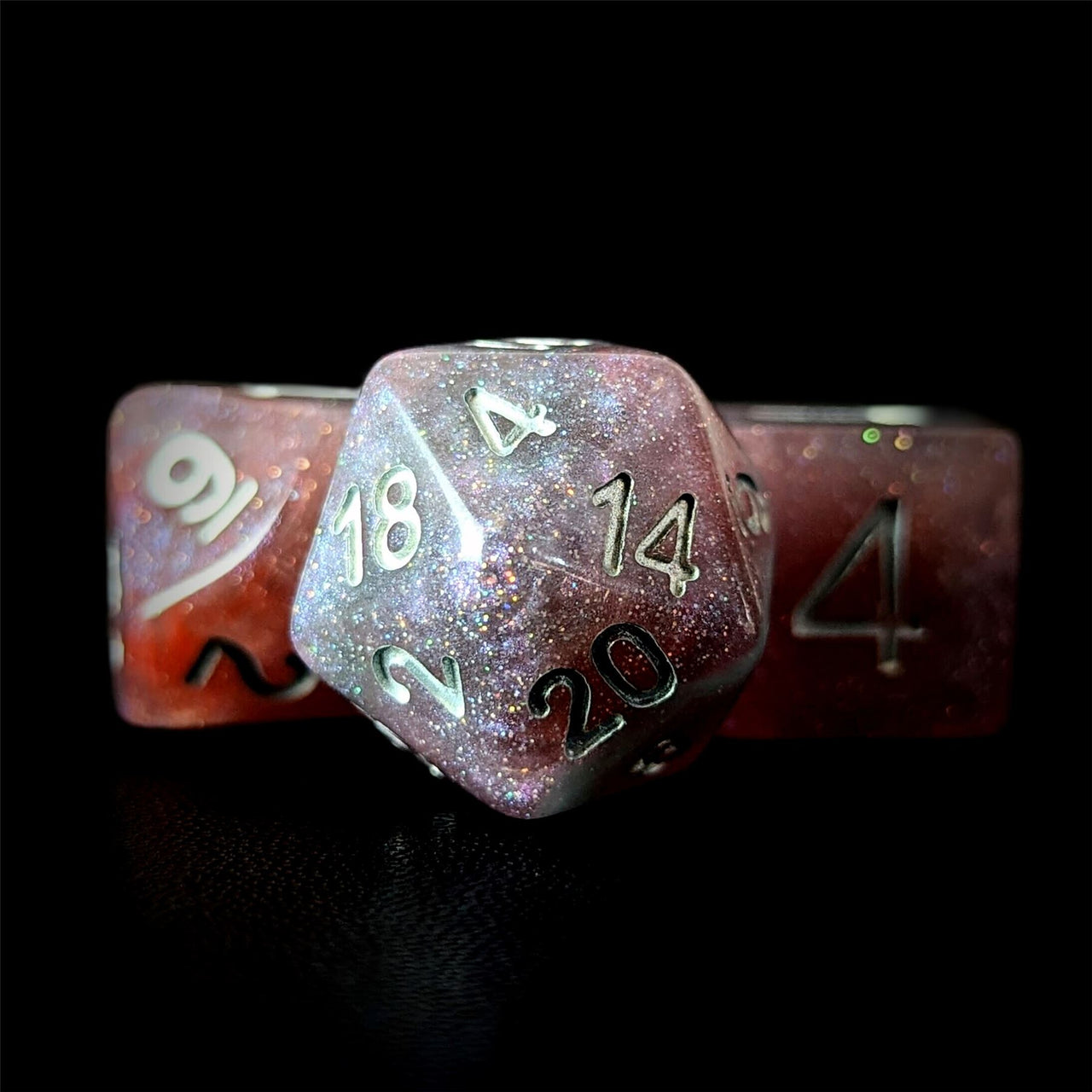 Glitter in Red & White Resin - 7pcs RPG Full Dice Set