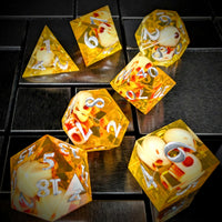 Thumbnail for 7pcs Dice Sharp Filled Skull Silver Font Yellow