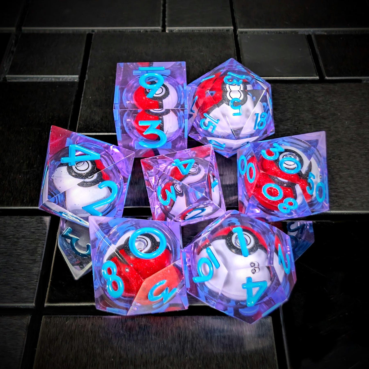 7pcs Dice Sharp Filled Poke Ball Blue Font Clear