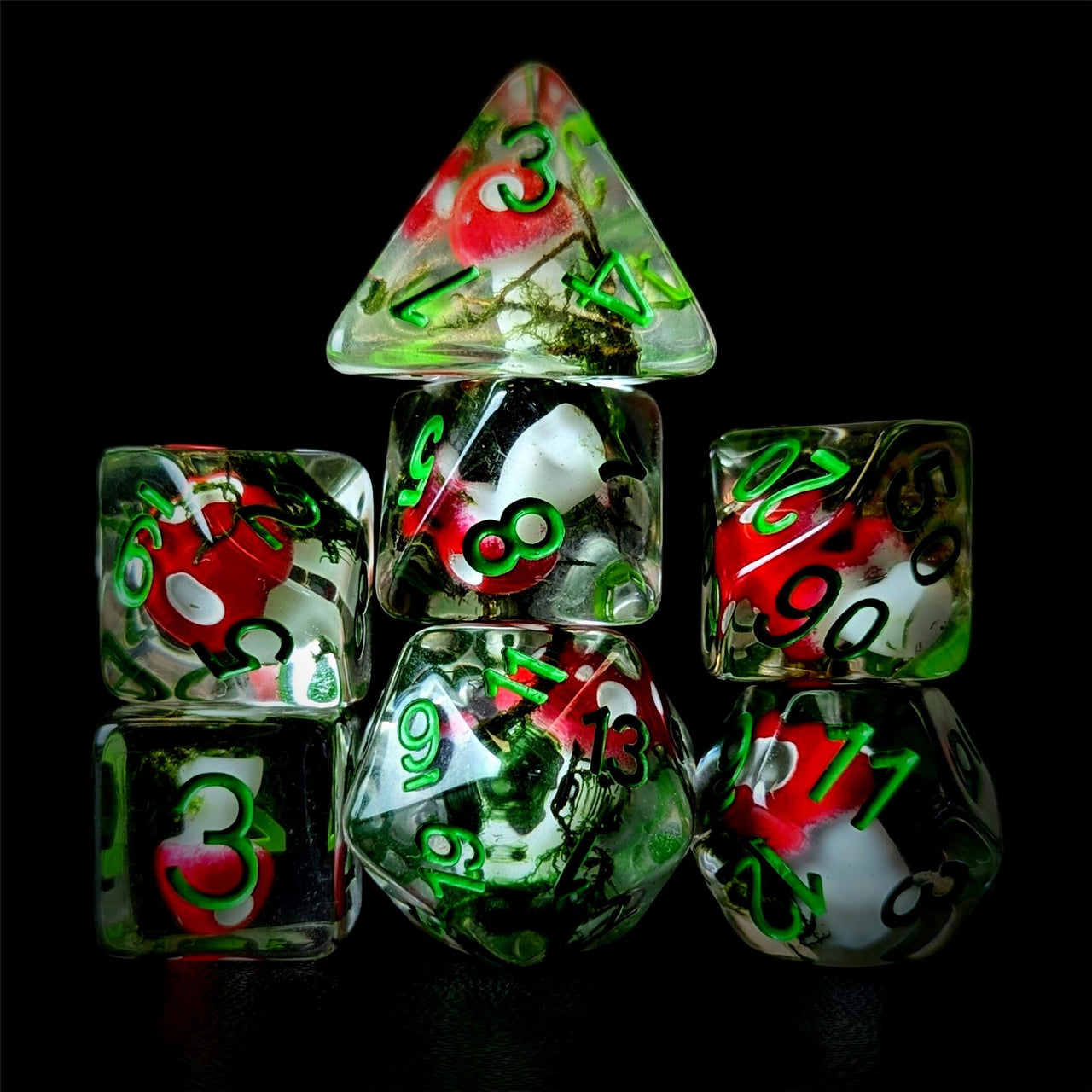 Red Mushroom in Clear Resin - 7pcs RPG Full Dice Set