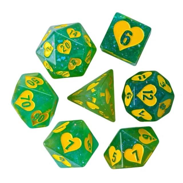 7pcs Dice Resin Pattern Hearts Yellow Font Green