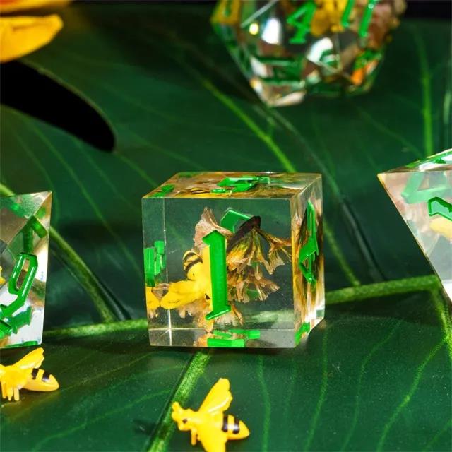 Bee in Clear & Yellow Filled Sharp Resin - 7pcs RPG Dice Set